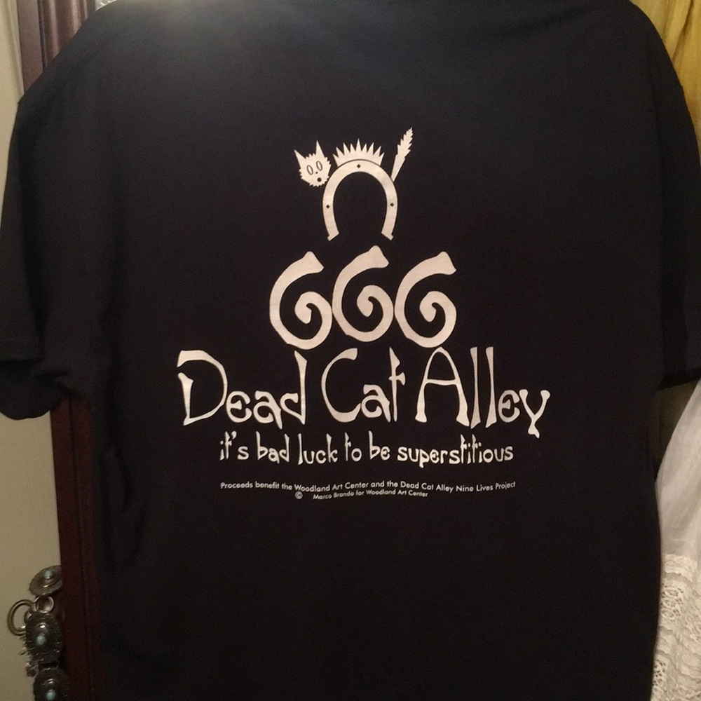 Dead Cat Alley T Shirt M